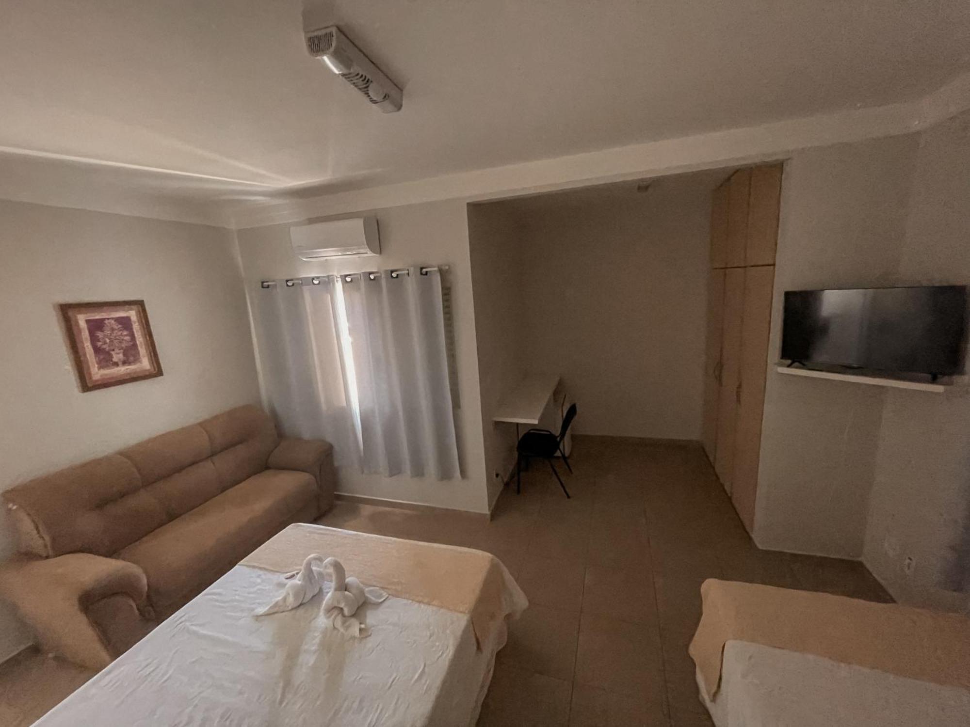 Big Hotel Araguari Bagian luar foto
