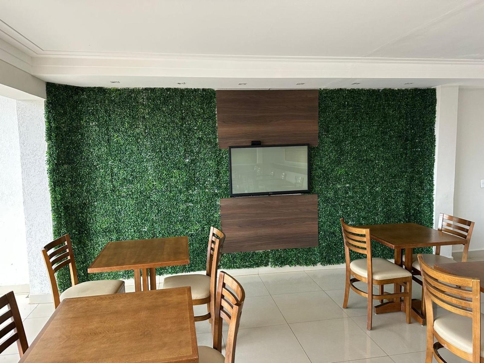 Big Hotel Araguari Bagian luar foto