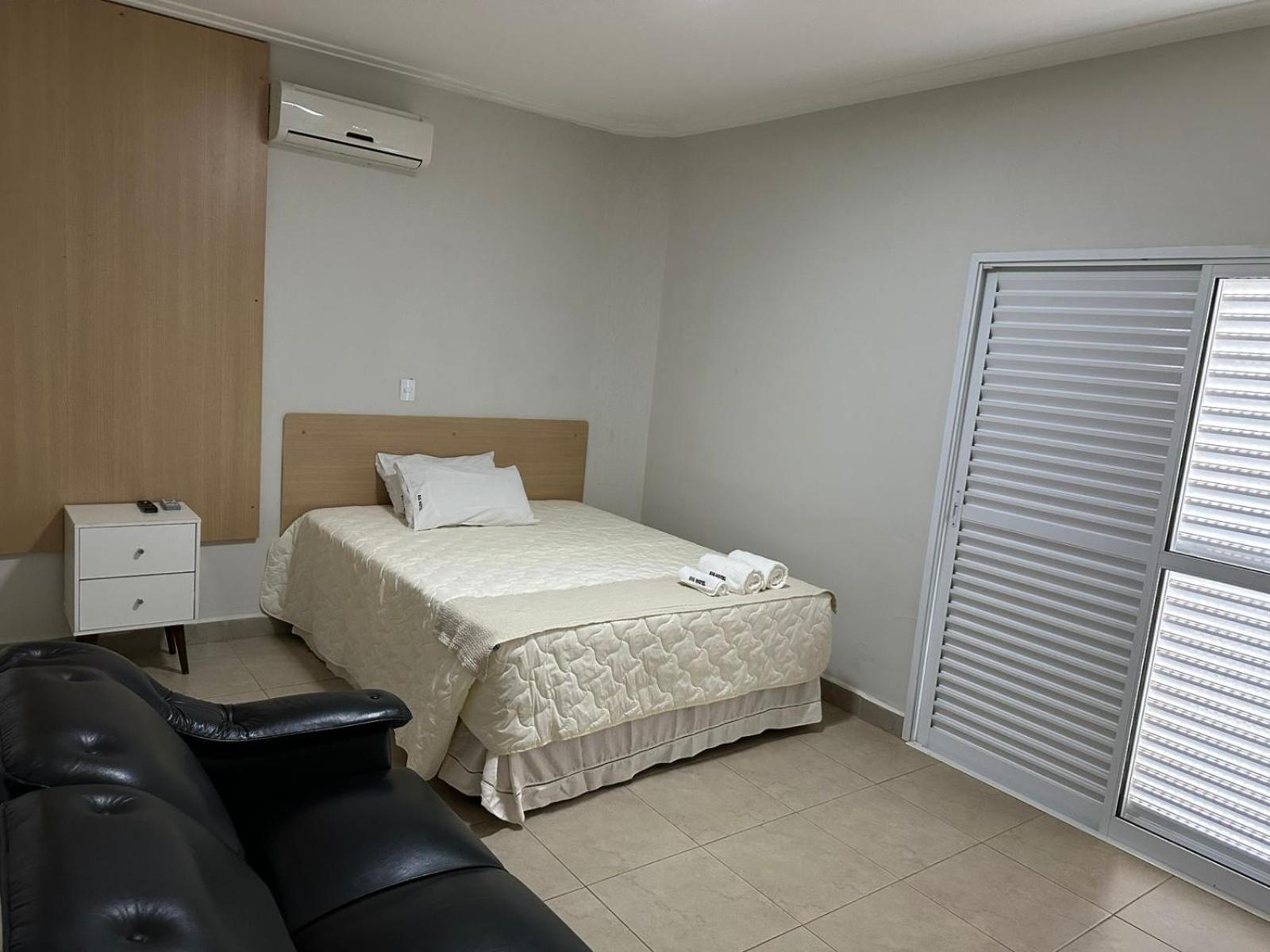 Big Hotel Araguari Bagian luar foto